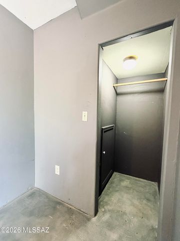 2801 Paradise Mountain Road, Tucson, AZ 85713