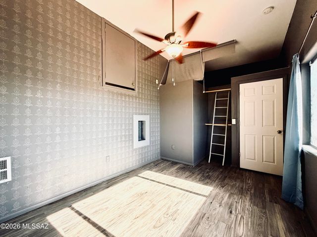 2801 Paradise Mountain Road, Tucson, AZ 85713