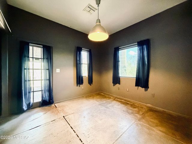 2801 Paradise Mountain Road, Tucson, AZ 85713