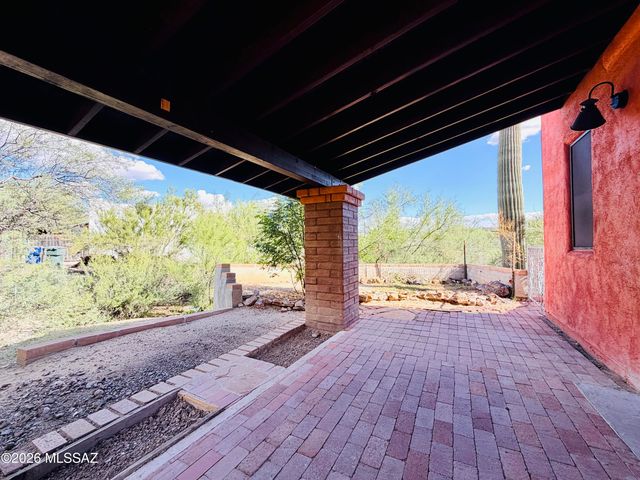 2801 Paradise Mountain Road, Tucson, AZ 85713