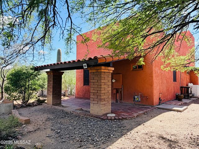 2801 Paradise Mountain Road, Tucson, AZ 85713