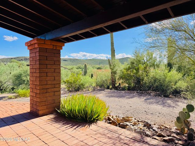 2801 Paradise Mountain Road, Tucson, AZ 85713