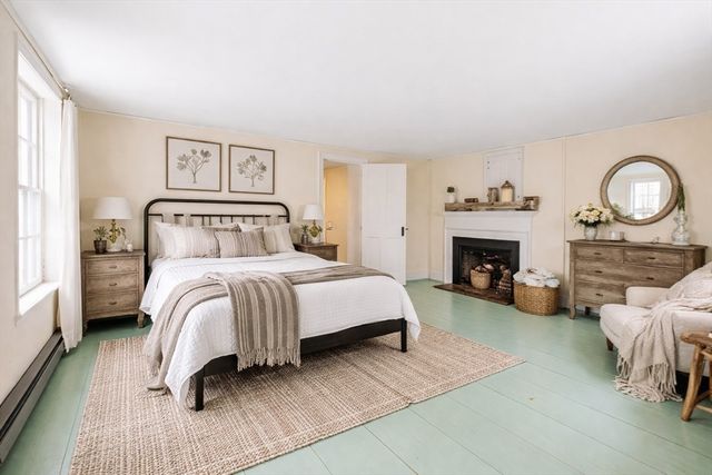 1 Whitney Rd, Shirley, MA 01464