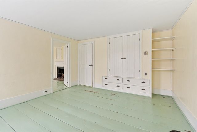 1 Whitney Rd, Shirley, MA 01464