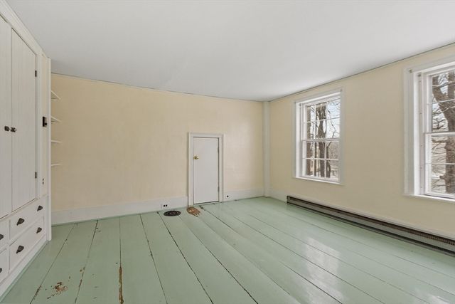 1 Whitney Rd, Shirley, MA 01464