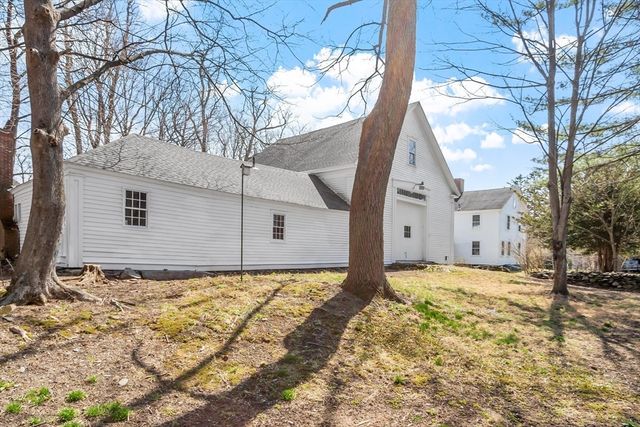 1 Whitney Rd, Shirley, MA 01464