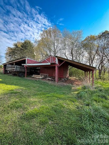 2114 Shelby Highway, Blacksburg, SC 29702