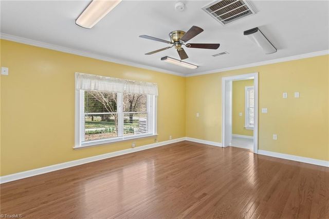 4907 Montevista Drive, Greensboro, NC 27407