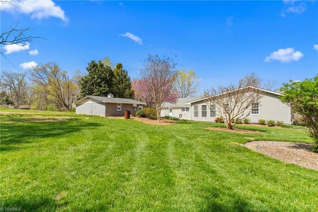 4907 Montevista Drive, Greensboro, NC 27407