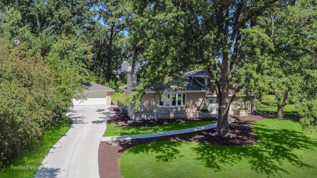 20044 S Kohlwood Drive, Mokena, IL 60448