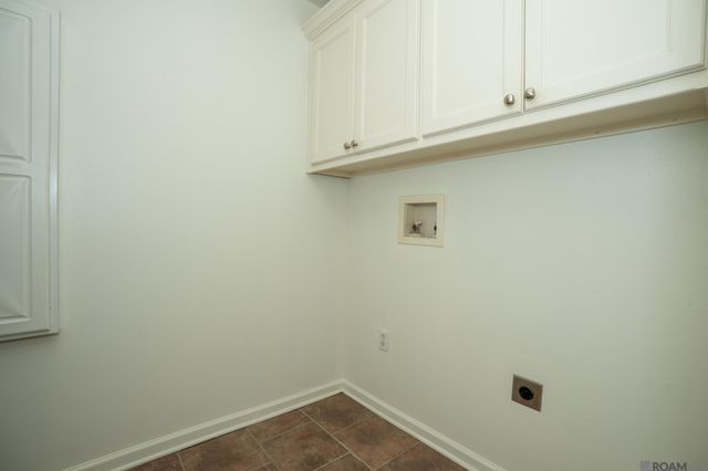 41185 Rhea St, Gonzales, LA 70737