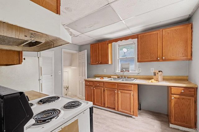 2815 Reynolds Street, Flint, MI 48503
