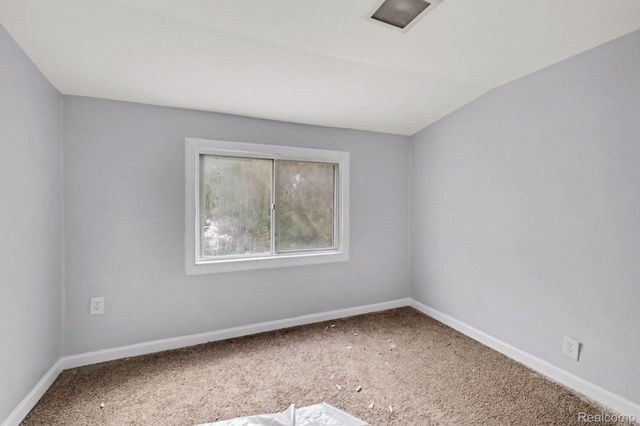2815 Reynolds Street, Flint, MI 48503