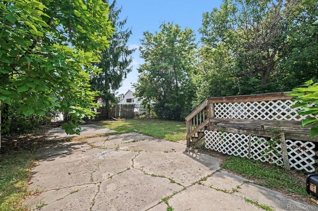 2815 Reynolds Street, Flint, MI 48503