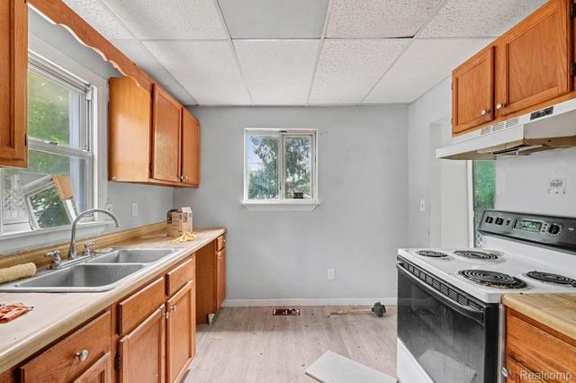 2815 Reynolds Street, Flint, MI 48503