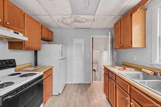 2815 Reynolds Street, Flint, MI 48503