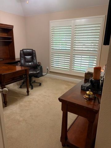 202 Tower Circle, Terrell, TX 75160