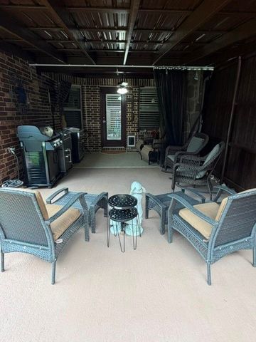 202 Tower Circle, Terrell, TX 75160