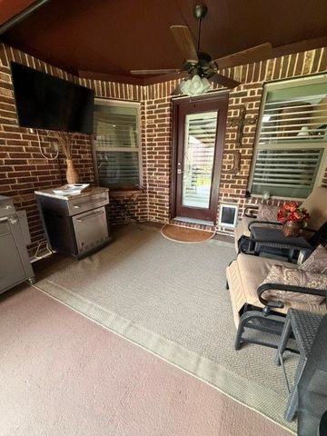 202 Tower Circle, Terrell, TX 75160