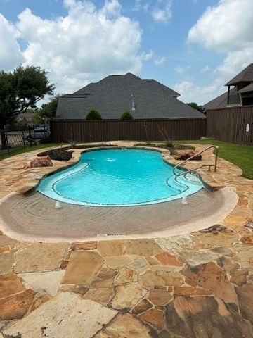 202 Tower Circle, Terrell, TX 75160