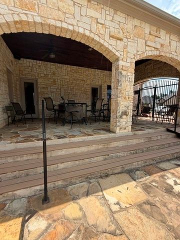 202 Tower Circle, Terrell, TX 75160