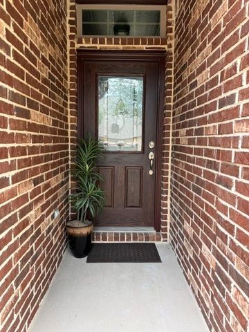 202 Tower Circle, Terrell, TX 75160