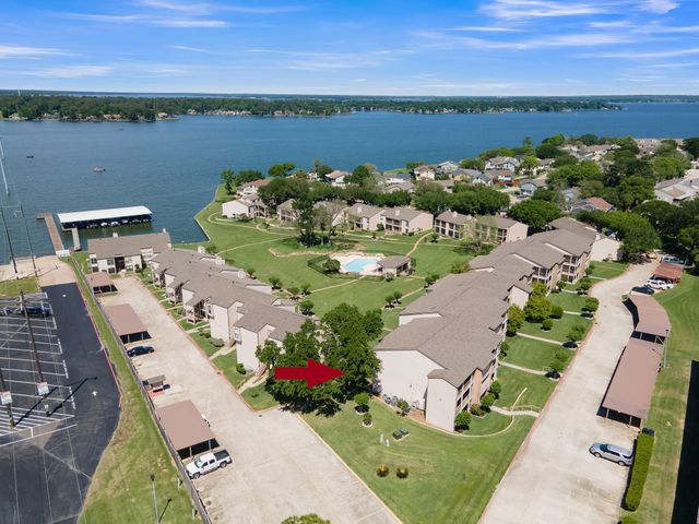 301 Lakeview Terrace D, Conroe, TX 77356