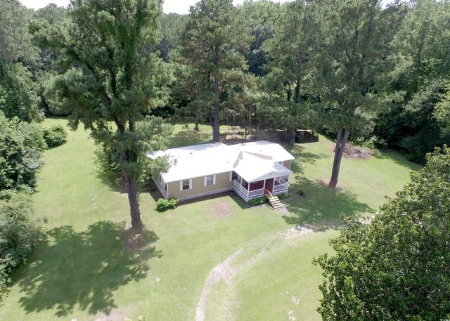 667 Jungle Rd., Conway, SC 29526