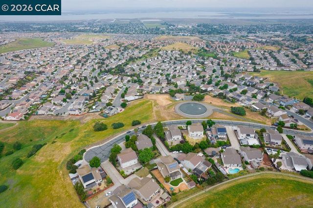 1065 Dawnview Ct, Pittsburg, CA 94565