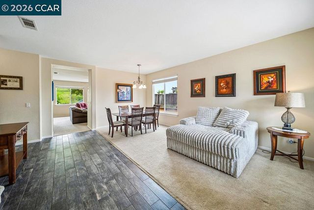 1065 Dawnview Ct, Pittsburg, CA 94565