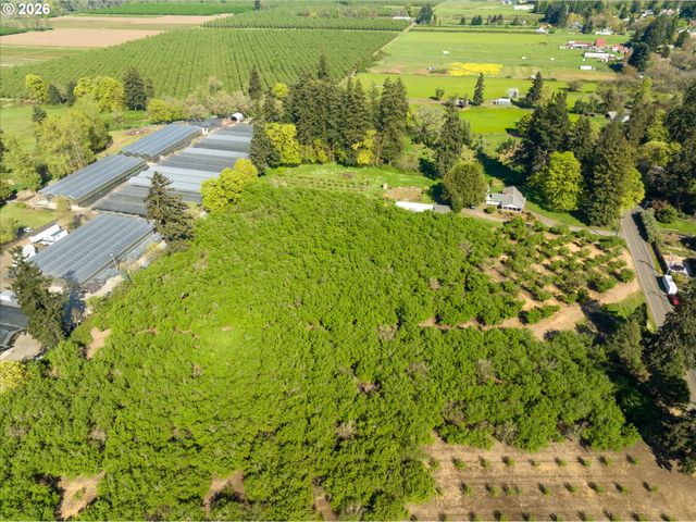 E Beacon, Eugene, OR 97404
