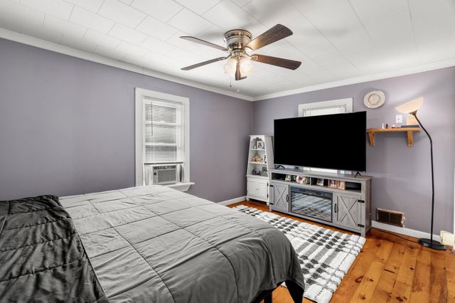 17 Sam Plummer Road, Milton, NH 03851