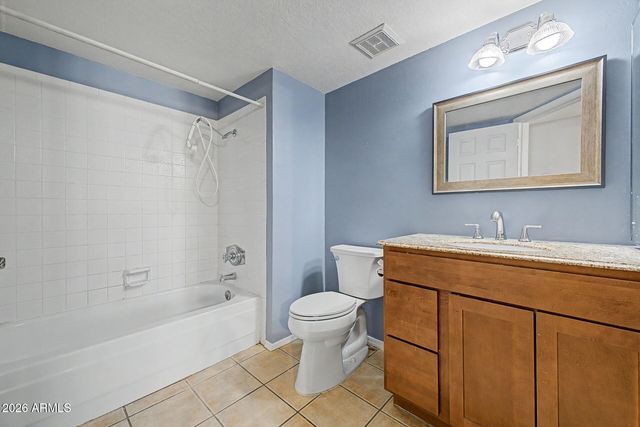 130 E CAMPO BELLO Drive, Phoenix, AZ 85022