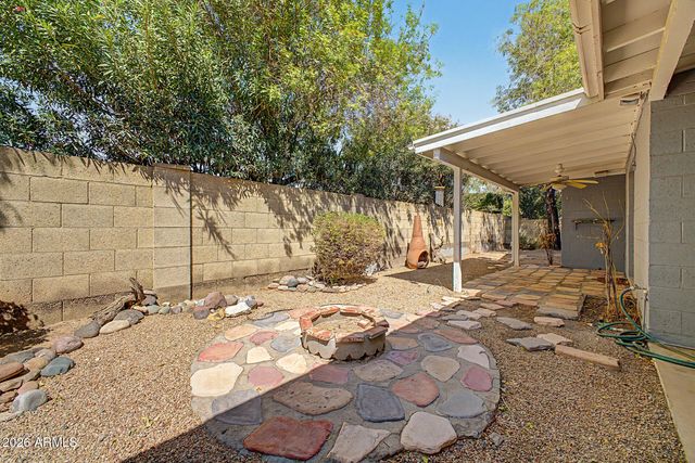130 E CAMPO BELLO Drive, Phoenix, AZ 85022