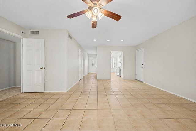 130 E CAMPO BELLO Drive, Phoenix, AZ 85022