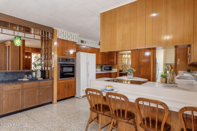209 Robert Drive, Lafayette, LA 70506