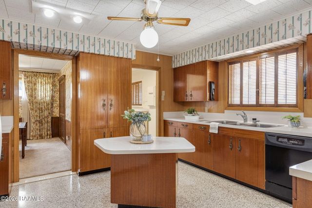 209 Robert Drive, Lafayette, LA 70506