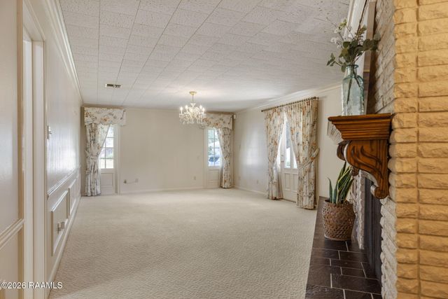 209 Robert Drive, Lafayette, LA 70506
