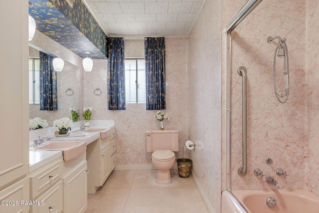 209 Robert Drive, Lafayette, LA 70506