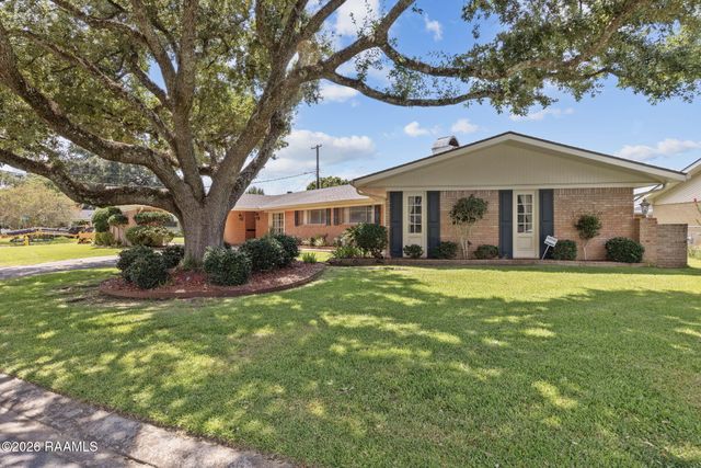 209 Robert Drive, Lafayette, LA 70506