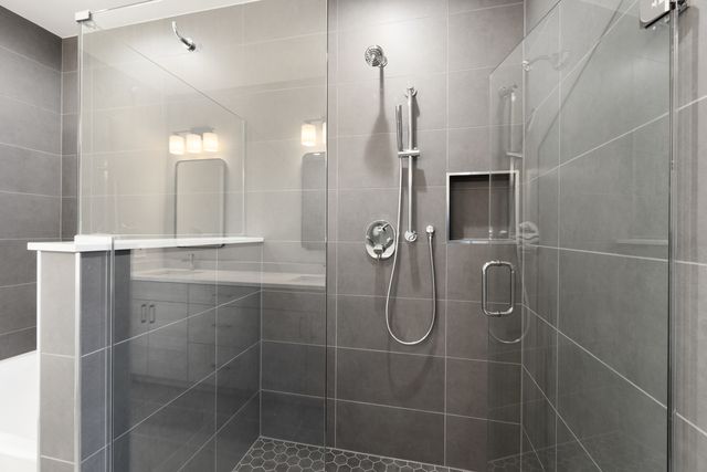 4167 S Halsted Street, Chicago, IL 60609