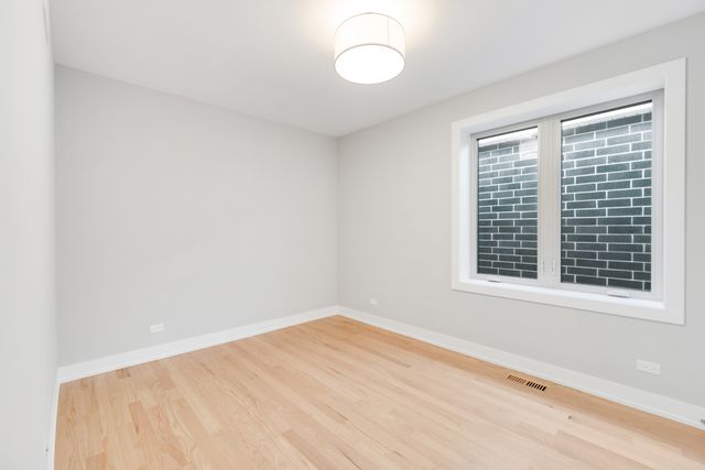 4167 S Halsted Street, Chicago, IL 60609