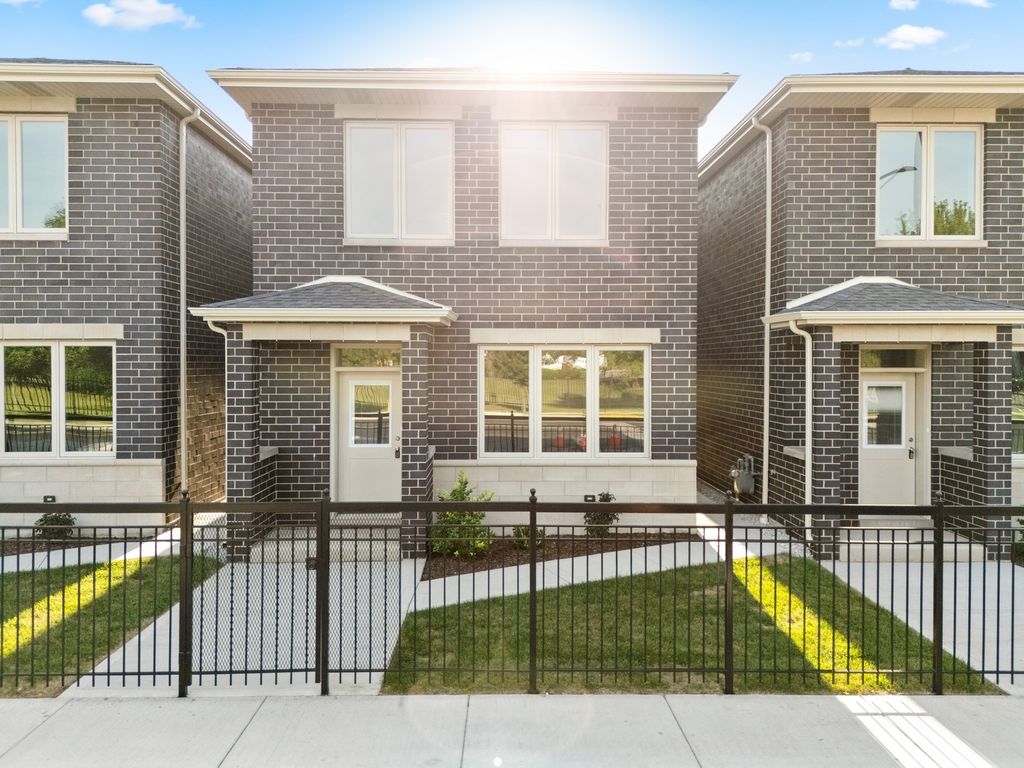 4167 S Halsted Street, Chicago, IL 60609