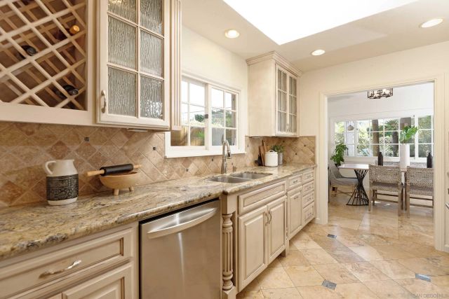 619 Bonair Way, La Jolla, CA 92037