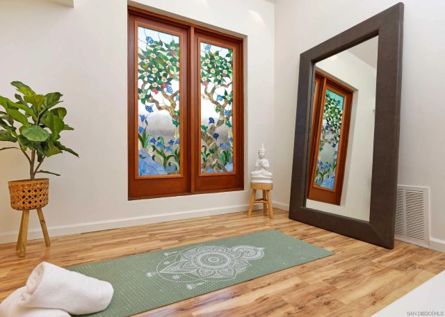 619 Bonair Way, La Jolla, CA 92037