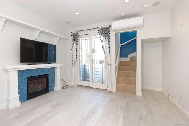 619 Bonair Way, La Jolla, CA 92037