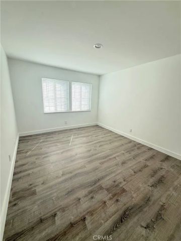 1765 W Glenoaks, Anaheim, CA 92801