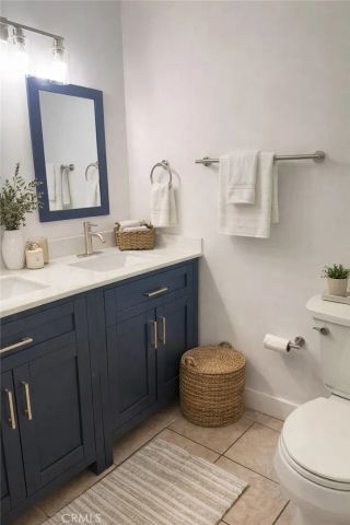 1765 W Glenoaks, Anaheim, CA 92801