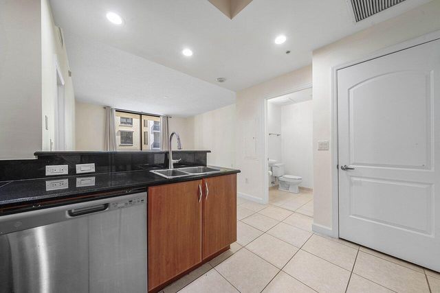 801 S Olive Avenue 717, West Palm Beach, FL 33401