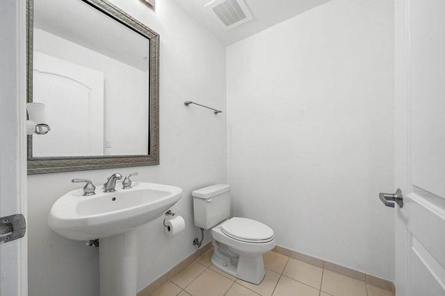 801 S Olive Avenue 717, West Palm Beach, FL 33401